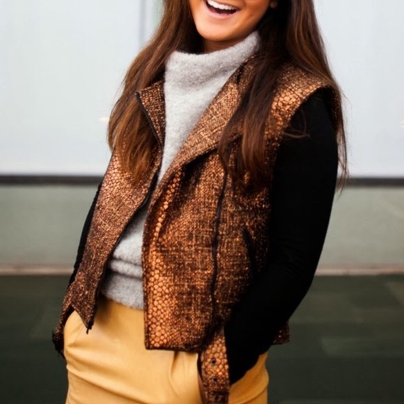 Alice and Olivia Brown Metallic Zip up vest - Picture 4 of 7